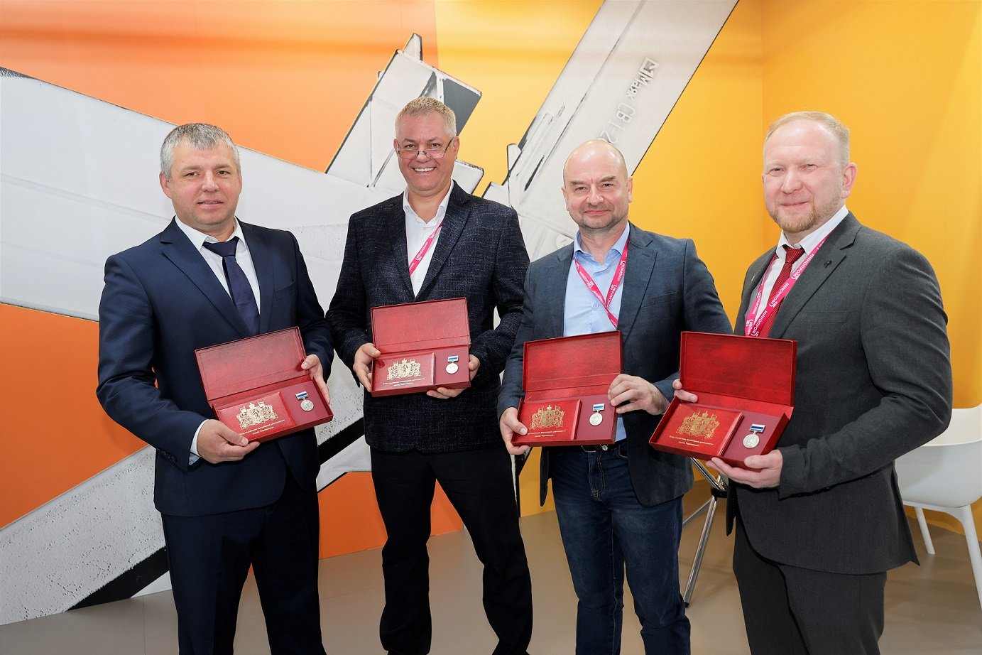 Инженеры ЕВРАЗ НТМК получили премию Черепановых за разработку мелющих шаров повышенной прочности