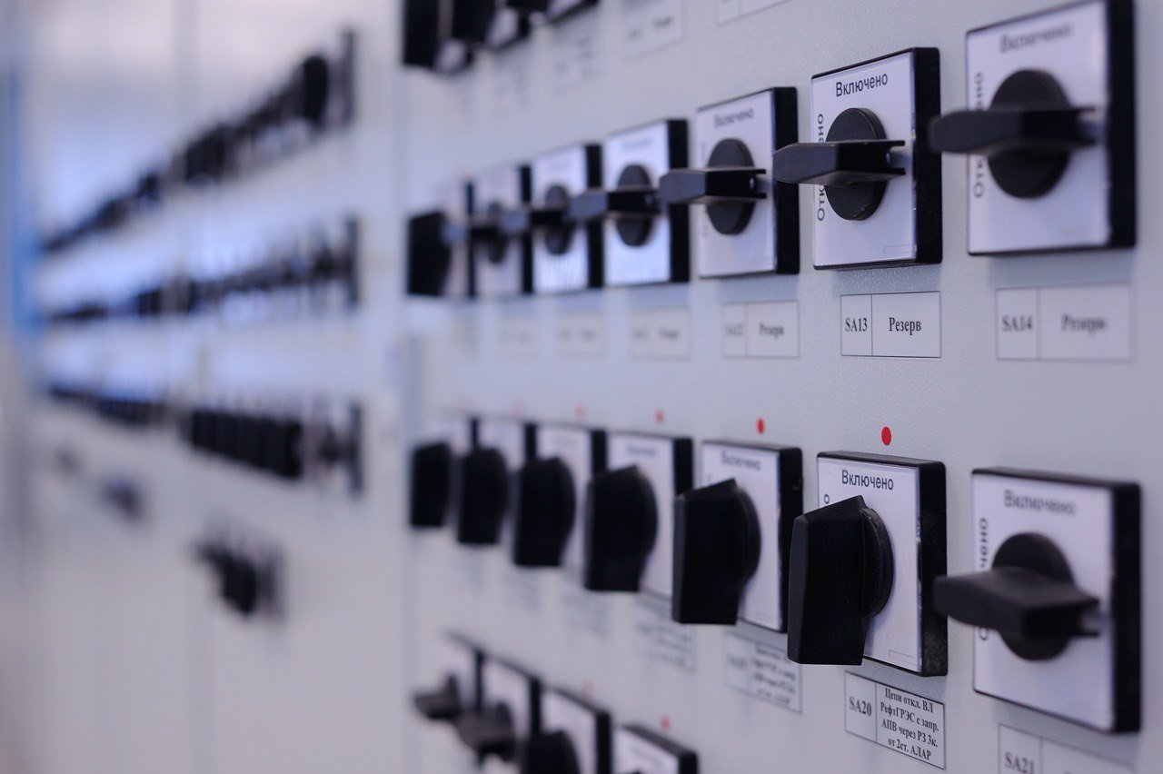 Специалисты ПАО «Россети» — МЭС Урала внедрили цифровые информационные комплексы на системообразующих подстанциях Южного Урала