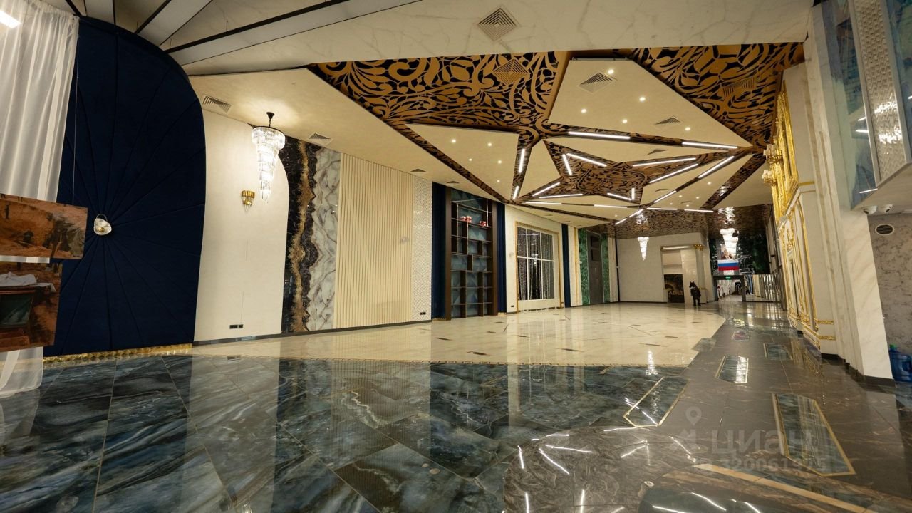 В Екатеринбурге выставили на продажу склады «Сима-ленда» за 5 млрд рублей В Екатеринбурге выставили на продажу склады «Сима-ленда» за 5 млрд рублей