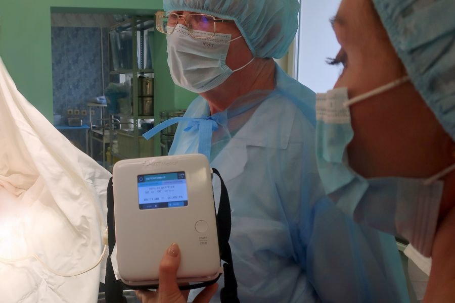 Свердловские медики получают новое оборудование Свердловские медики получают новое оборудование