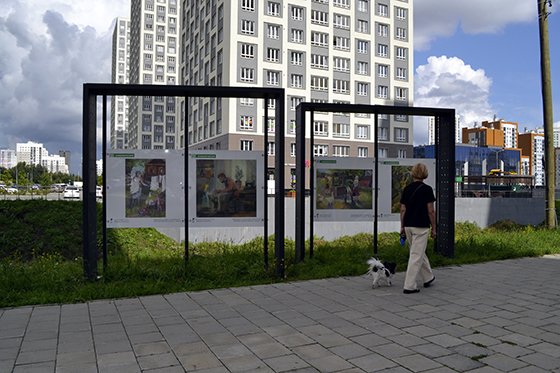 В Академическом районе Екатеринбурга открылась выставка работ учеников филиала детской художественной школы № 2