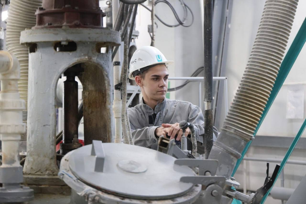 Денис Паслер высоко оценил вклад заводов «Атомстройкомплекса» в улучшение экологии региона