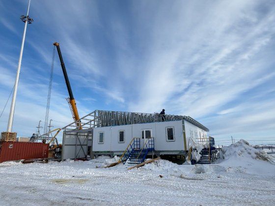 ЕВРАЗ НТМК использовал стальные балки при строительстве пожарного поста в Заполярье